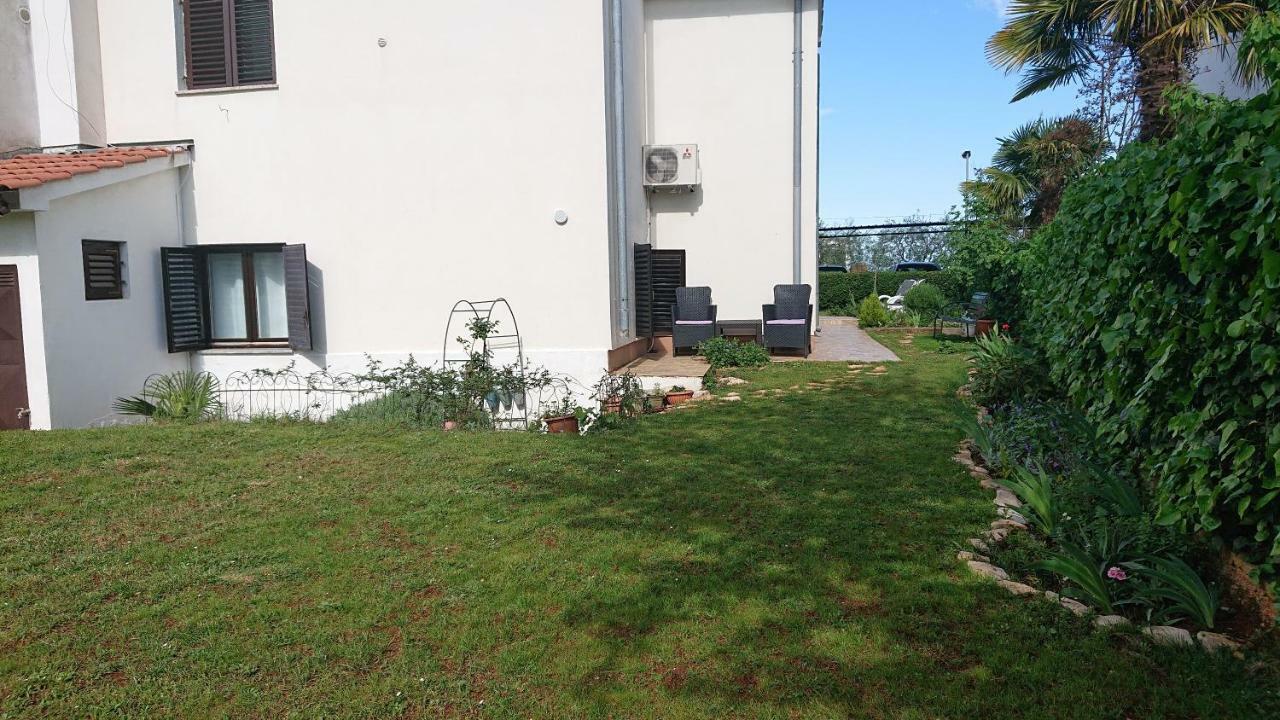 Apartment Devcic Porec Luaran gambar